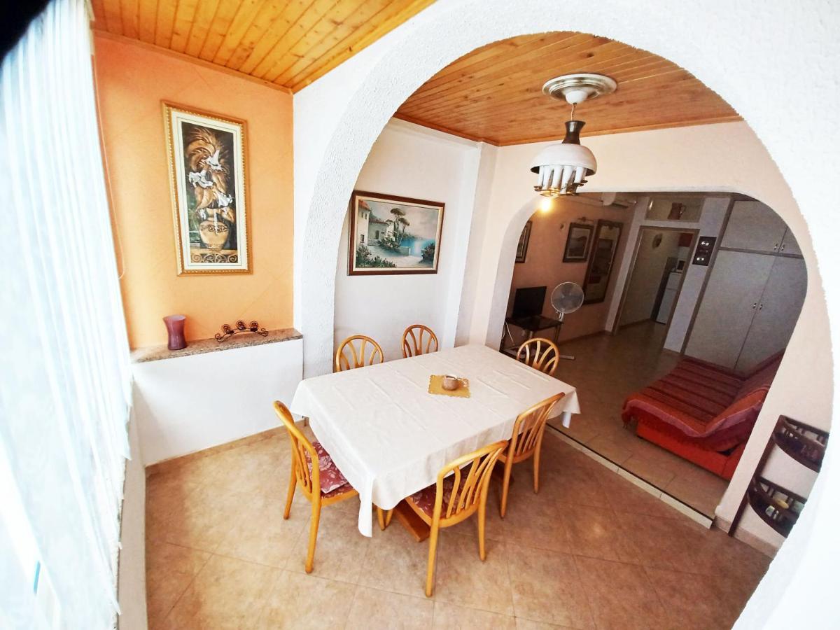 Apartments Carmen Vinisce Bagian luar foto